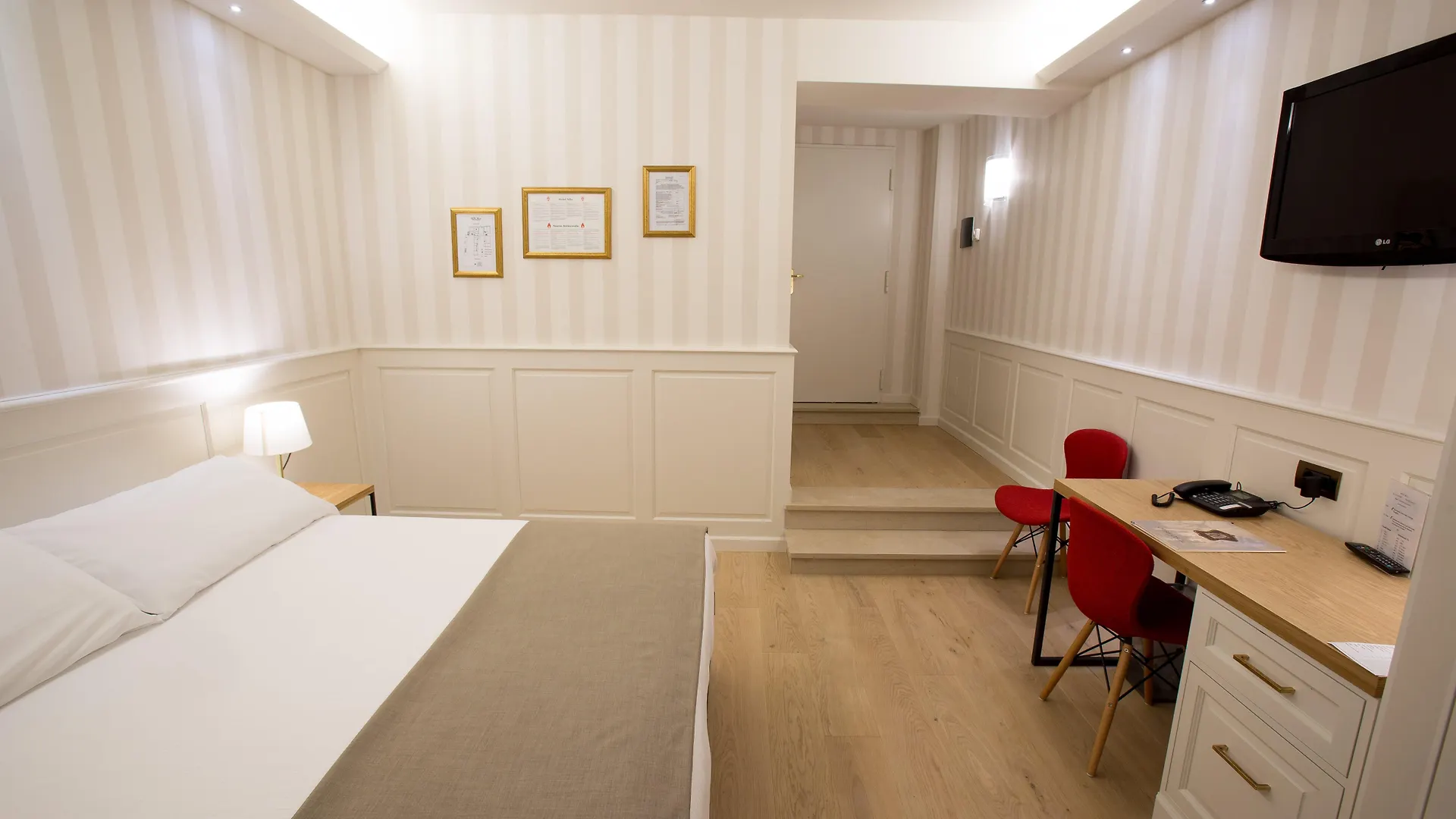 Hotel Silla Florence 3*,